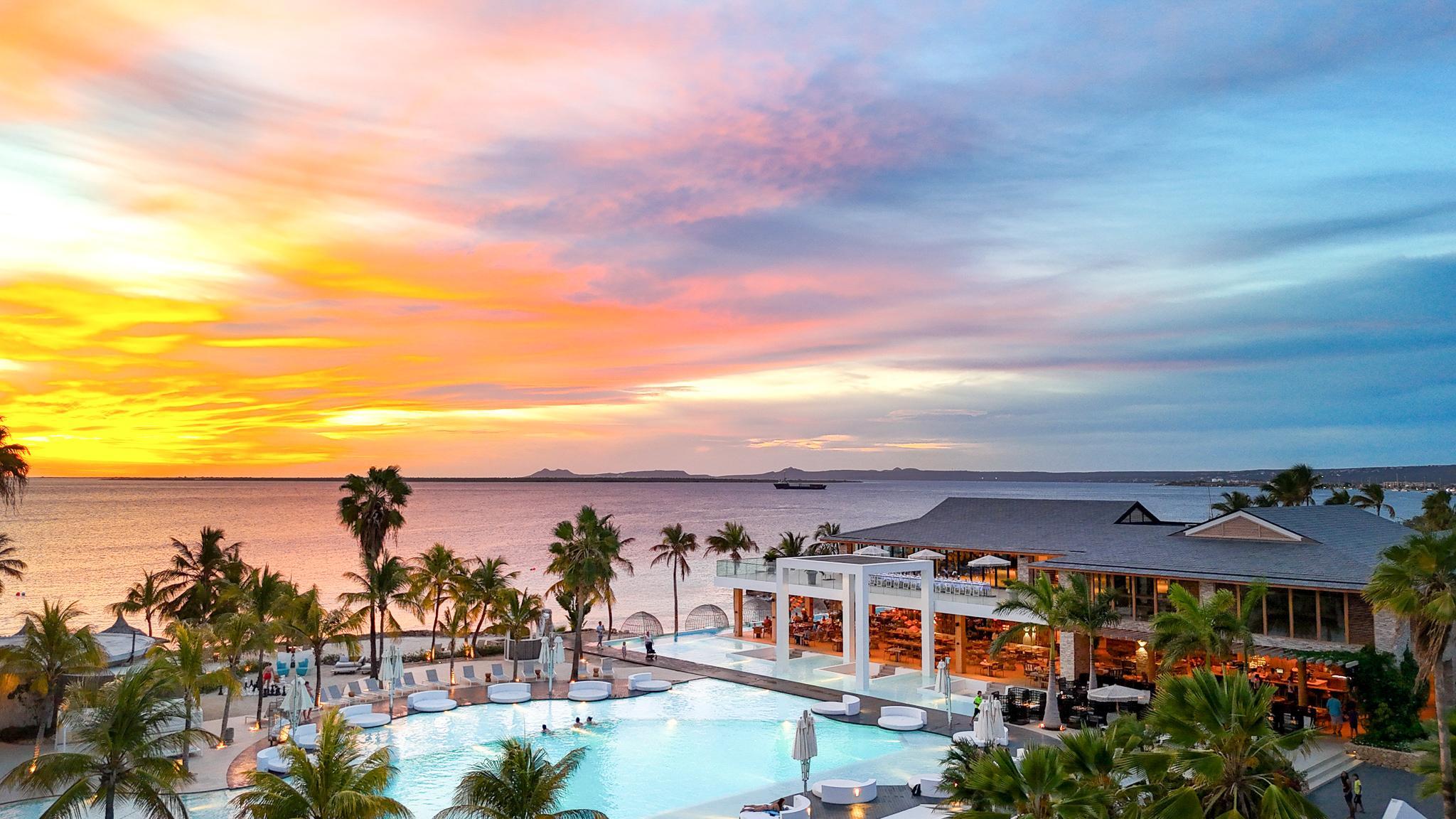 Van Der Valk Plaza Beach & Dive Resort Bonaire Кралендейк Экстерьер фото