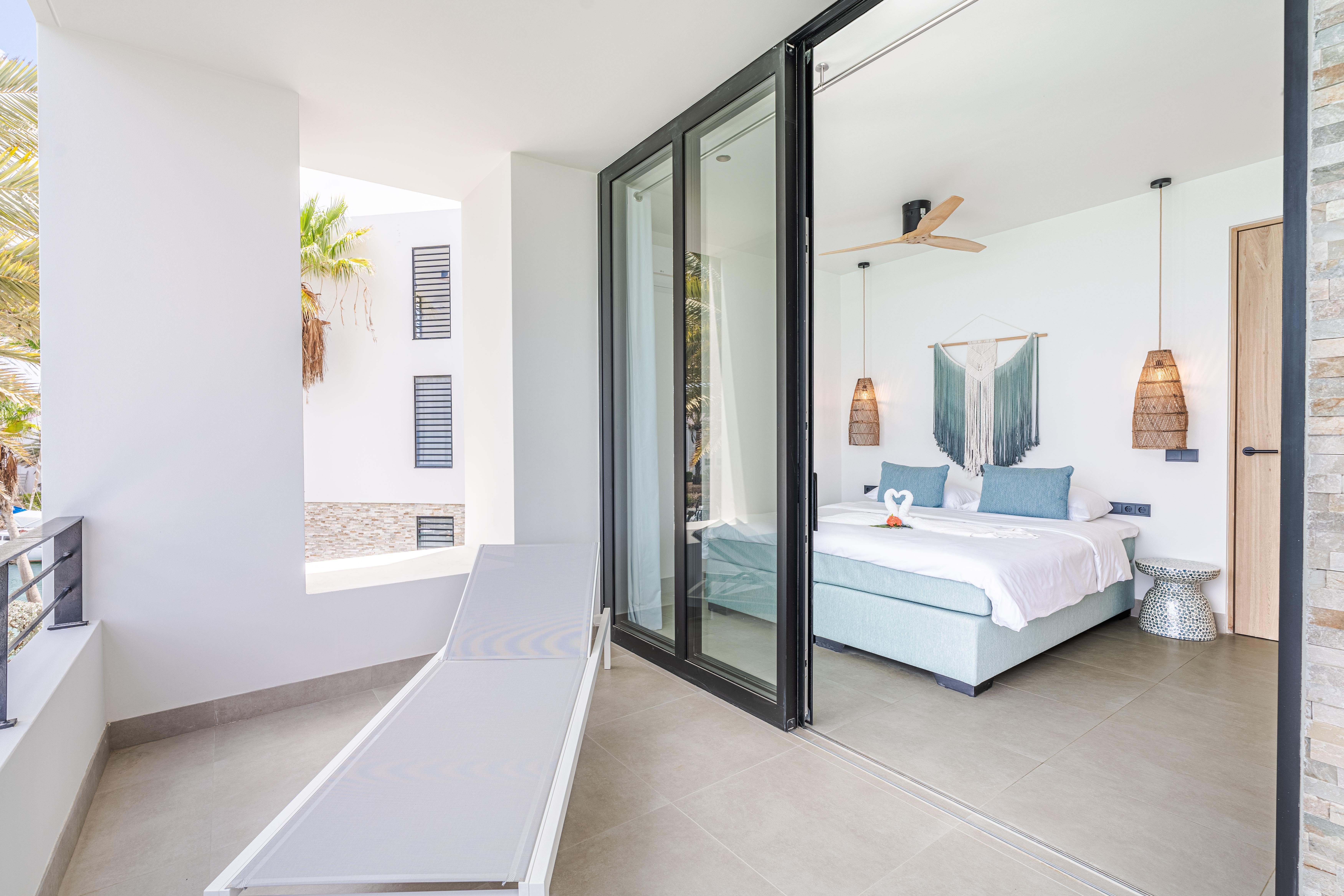 Van Der Valk Plaza Beach & Dive Resort Bonaire Кралендейк Экстерьер фото