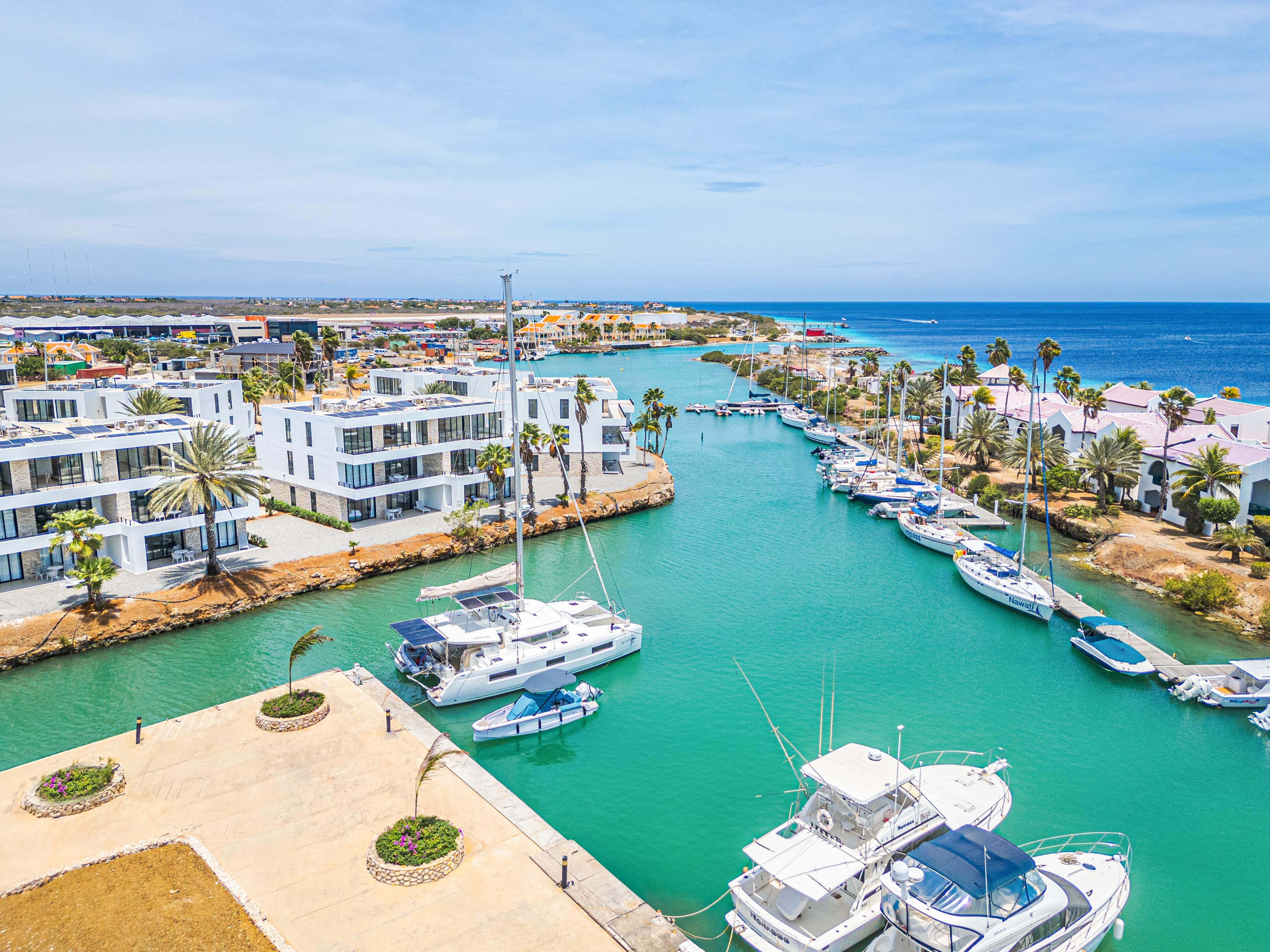 Van Der Valk Plaza Beach & Dive Resort Bonaire Кралендейк Экстерьер фото