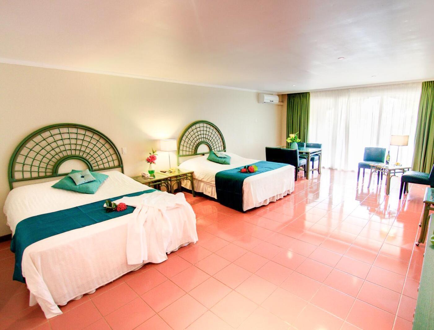 Van Der Valk Plaza Beach & Dive Resort Bonaire Кралендейк Номер фото